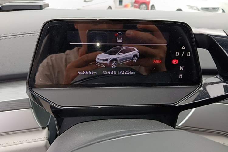 Used Volkswagen ID.6 CROZZ 2021 Long-Range PURE+ Edition Instrument Cluster