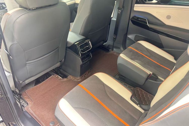 Used Volkswagen ID.6 CROZZ 2021 Revised Version Long-Range PRO Edition Interior 6
