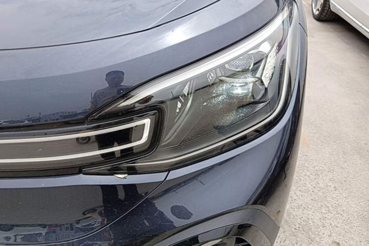 Used Volkswagen ID.6 CROZZ 2021 Long-Range PURE+ Edition Left Front Headlight