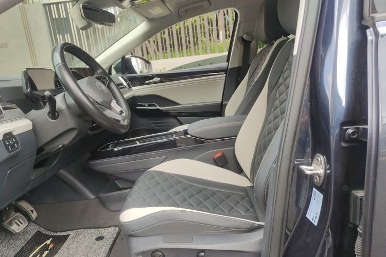 Used Volkswagen ID.6 CROZZ 2021 Long-Range PRO Edition Left Front Seat
