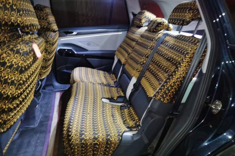 Used Volkswagen ID.6 CROZZ 2021 Standard Range PURE Edition Left Rear Seat