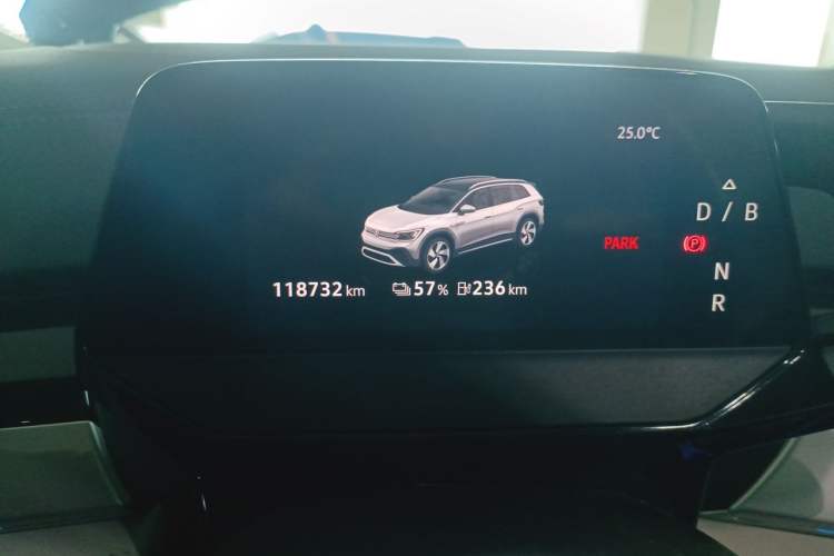 Used Volkswagen ID.6 CROZZ 2021 Long-Range PRO Edition Odometer Close Up