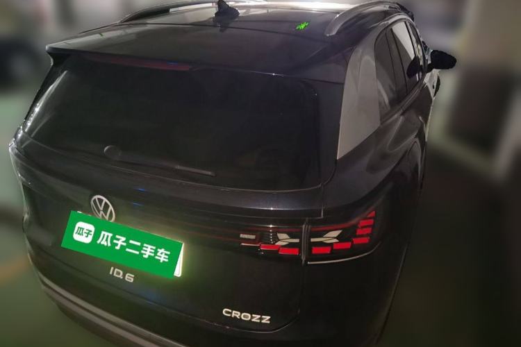 Used Volkswagen ID.6 CROZZ 2021 Standard Range PURE Edition Rear Right 45 Deg