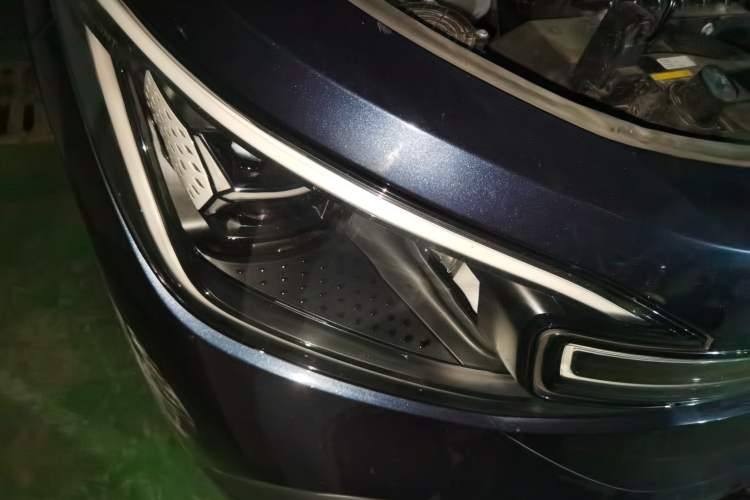 Used Volkswagen ID.6 CROZZ 2021 Standard Range PURE Edition Right Front Headlight