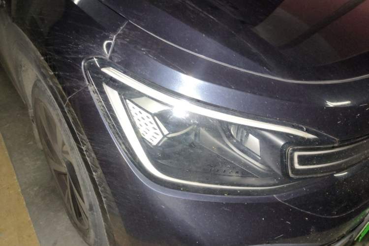 Used Volkswagen ID.6 CROZZ 2021 Long-Range PRO Edition Right Front Headlight