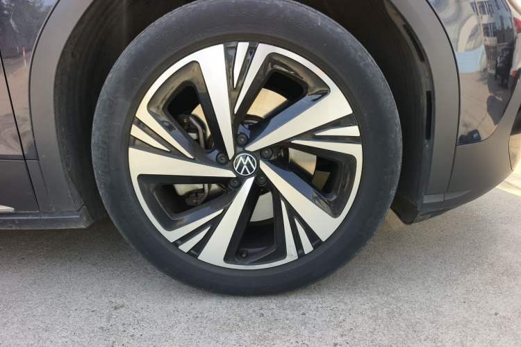 Used Volkswagen ID.6 CROZZ 2021 Revised Version Long-Range PRO Edition Right Front Wheel Hub