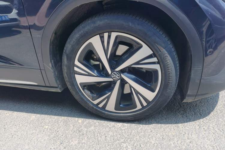 Used Volkswagen ID.6 CROZZ 2021 High-Performance PRIME Edition Right Front Wheel Hub