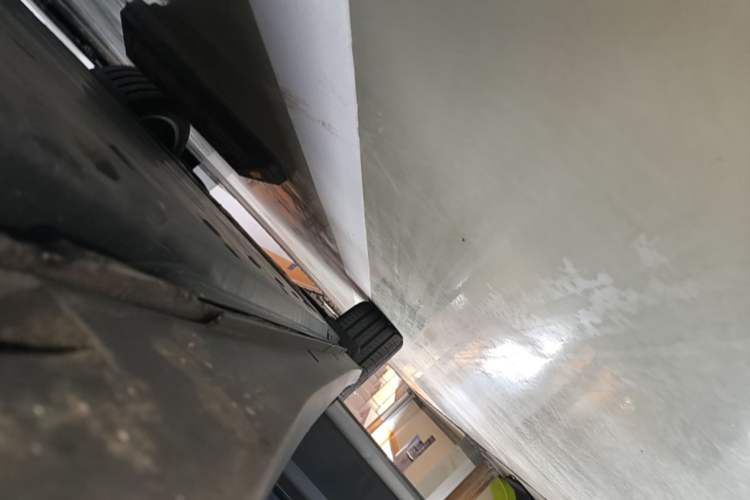 Used Volkswagen ID.6 CROZZ 2021 Long-Range PRO Edition Right Side Sill