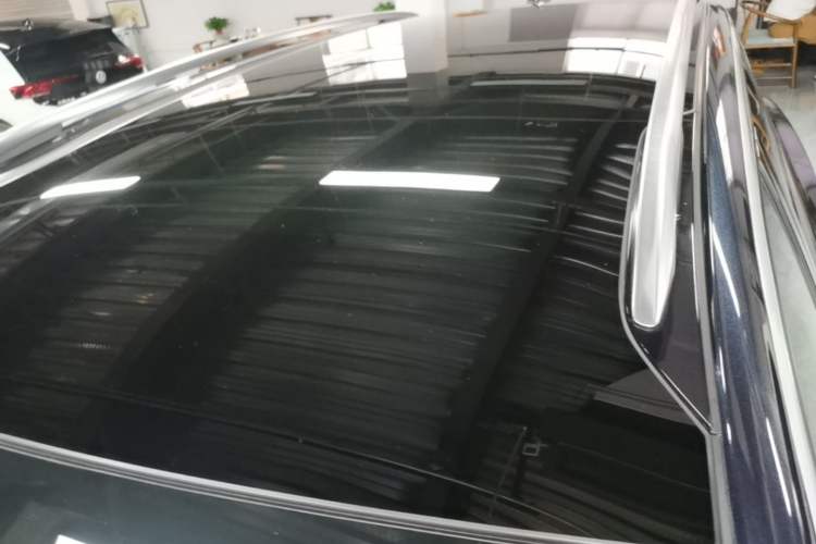 Used Volkswagen ID.6 CROZZ 2021 Long-Range PURE+ Edition Roof