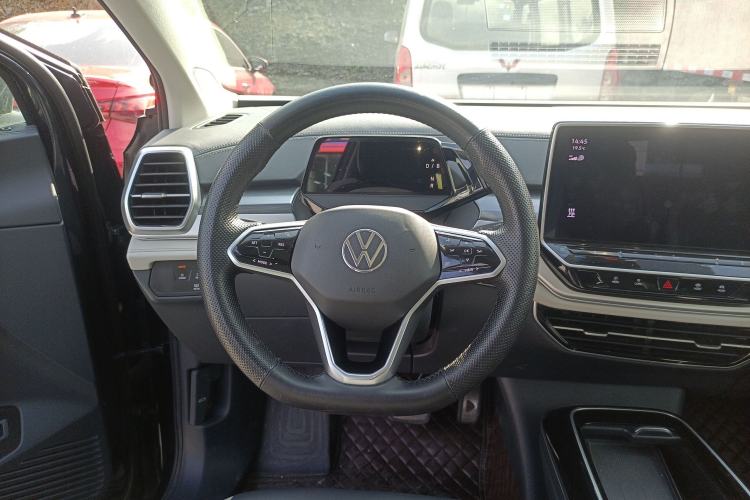 Used Volkswagen ID.6 CROZZ 2021 Standard Range PURE Edition Steering Wheel