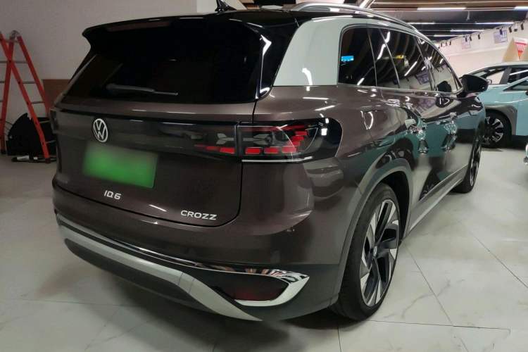 Used Volkswagen ID.6 CROZZ 2021 First Edition Exterior 6