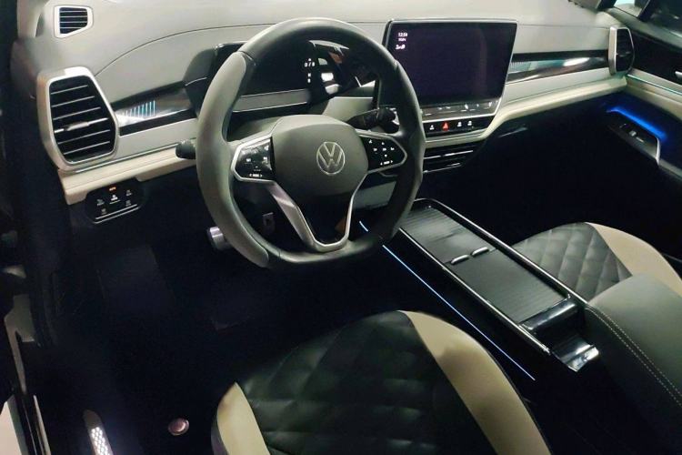 Used Volkswagen ID.6 CROZZ 2021 First Edition Interior 2