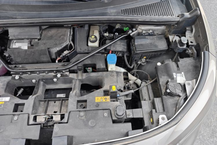 Used Volkswagen ID.6 CROZZ 2021 First Edition Engine Bay Left