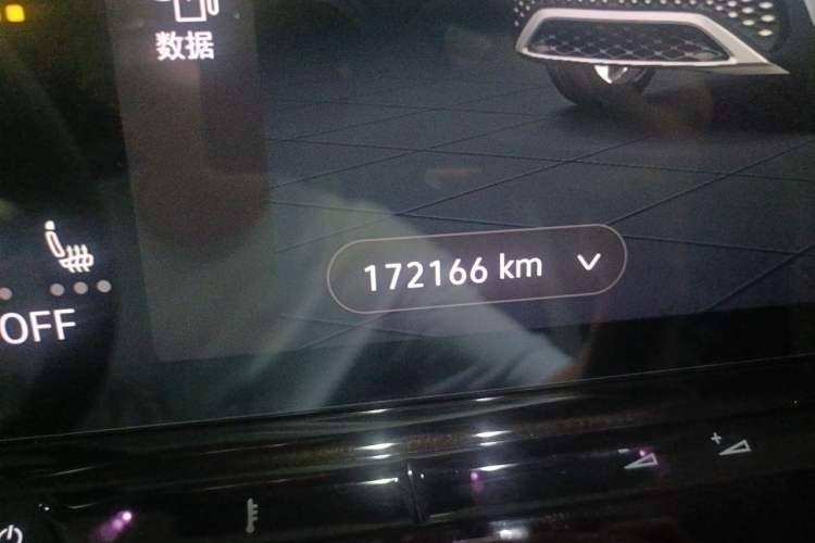 Used Volkswagen ID.6 CROZZ 2021 Long-Range PRO Edition Odometer Close Up
