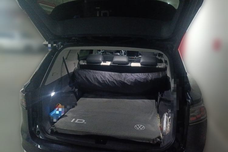 Used Volkswagen ID.6 CROZZ 2021 Long-Range PRO Edition Trunk