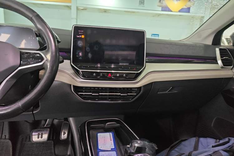 Used Volkswagen ID.6 CROZZ 2021 Long-Range PRO Edition Audio And AC Panel