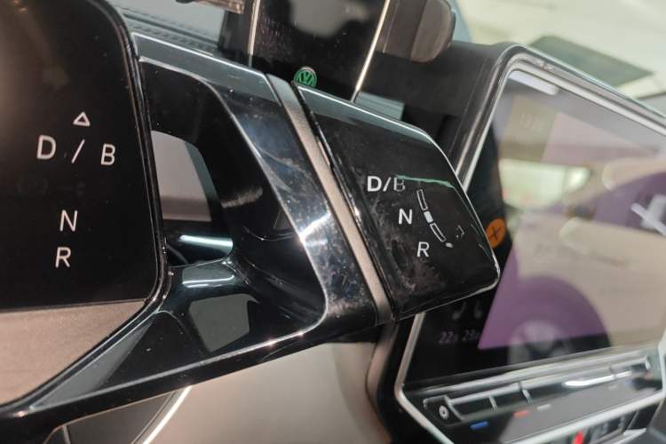 Used Volkswagen ID.6 CROZZ 2021 Long-Range PRO Edition Gear Lever