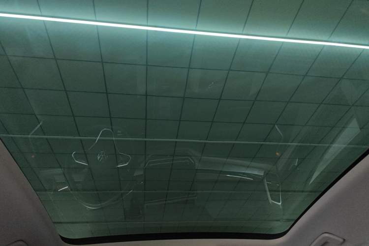 Used Volkswagen ID.6 CROZZ 2021 Long-Range PRO Edition Headliner