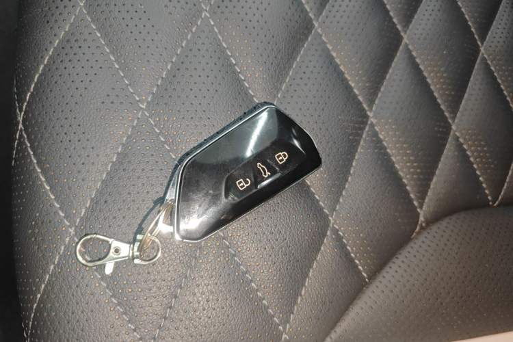 Used Volkswagen ID.6 CROZZ 2021 Long-Range PRO Edition Interior 1