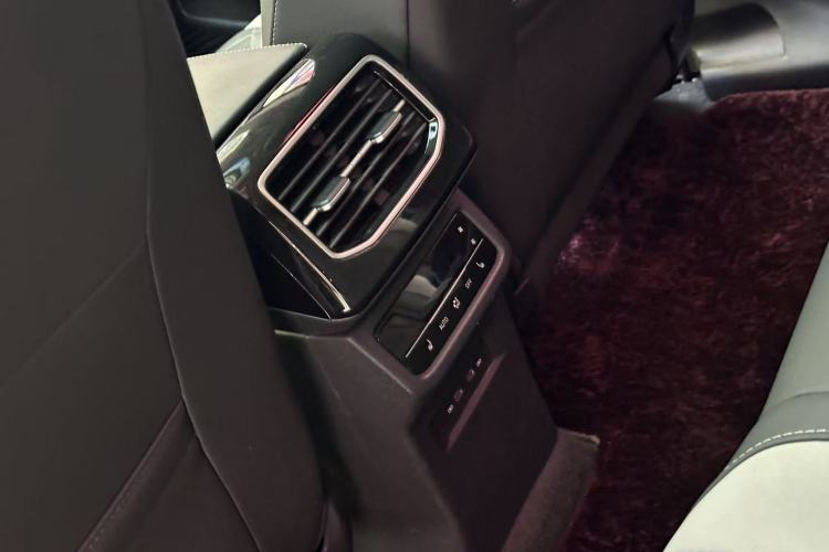 Used Volkswagen ID.6 CROZZ 2021 Long-Range PRO Edition Interior 11