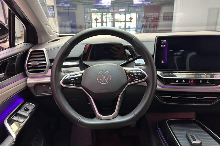 Used Volkswagen ID.6 CROZZ 2021 Long-Range PRO Edition Interior 14