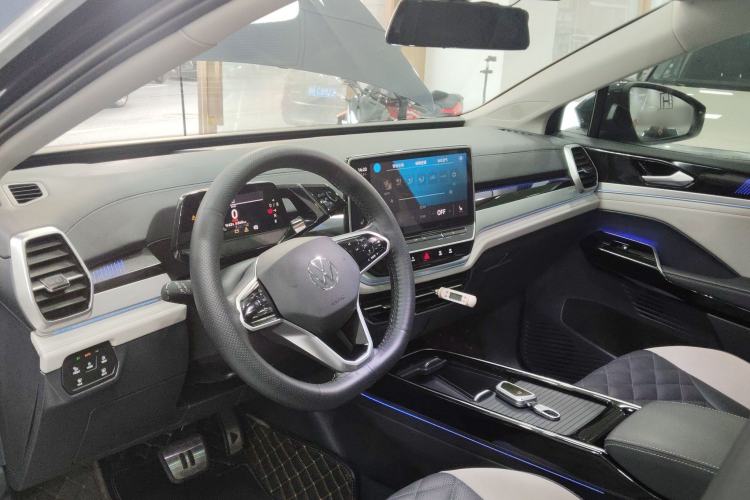 Used Volkswagen ID.6 CROZZ 2021 Revised Version Long-Range PRO Edition Interior 2