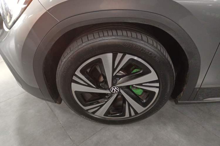 Used Volkswagen ID.6 CROZZ 2021 Revised Version Long-Range PRO Edition Left Front Wheel Hub