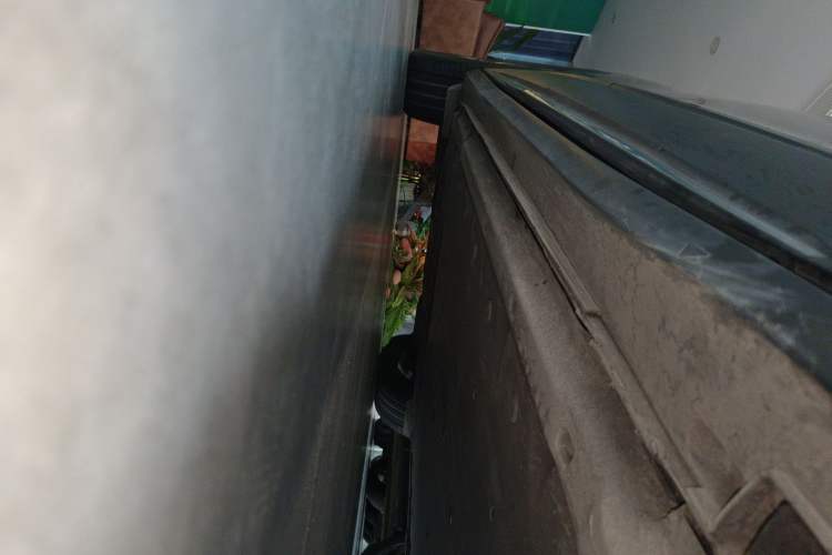 Used Volkswagen ID.6 CROZZ 2021 Revised Version Long-Range PRO Edition Right Side Sill