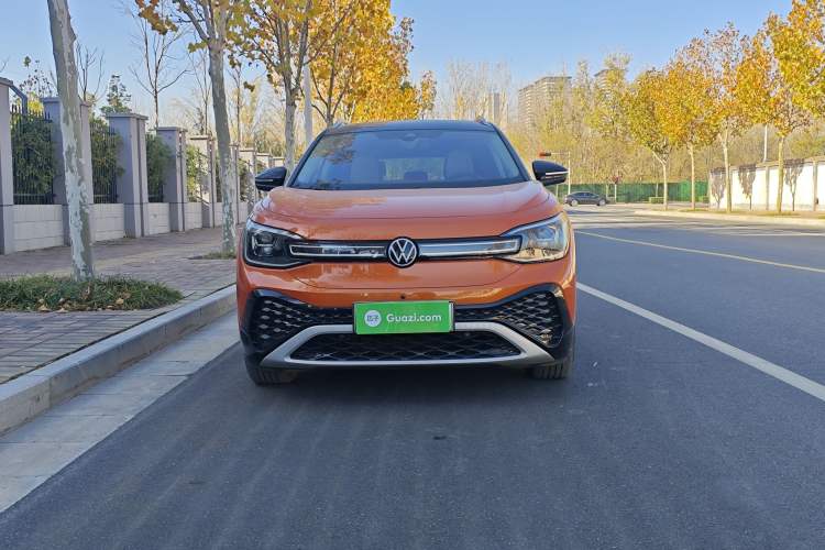 Used Volkswagen ID.6 CROZZ 2021 First Edition Exterior 1