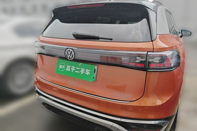 Used Volkswagen ID.6 CROZZ 2021 First Edition Exterior 4