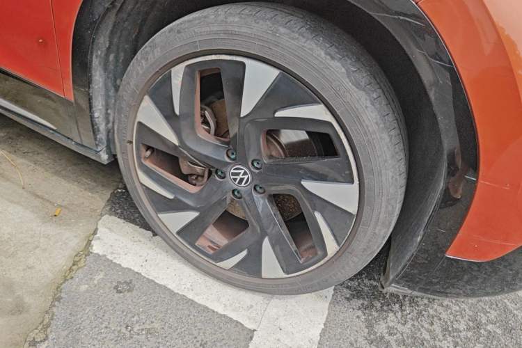 Used Volkswagen ID.6 CROZZ 2021 First Edition Exterior 7