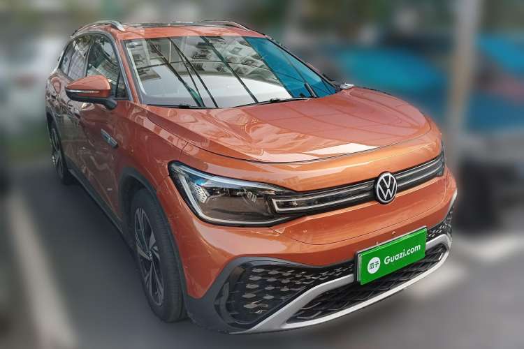 Used Volkswagen ID.6 CROZZ 2021 Long-Range PRO Edition Front Right 45 Deg
