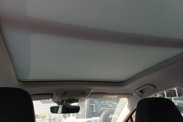 Used Volkswagen ID.6 CROZZ 2021 Long-Range PRO Edition Headliner