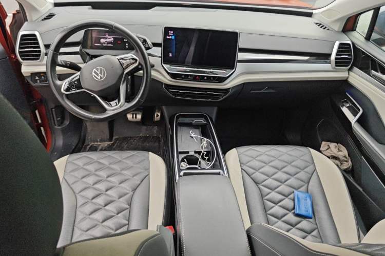 Used Volkswagen ID.6 CROZZ 2021 First Edition Interior 2