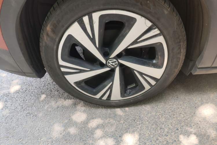 Used Volkswagen ID.6 CROZZ 2021 Revised Version Long-Range PRO Edition Right Rear Wheel Hub