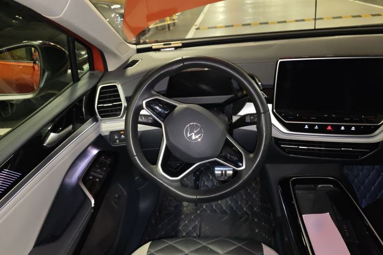 Used Volkswagen ID.6 CROZZ 2021 Long-Range PURE+ Edition Steering Wheel