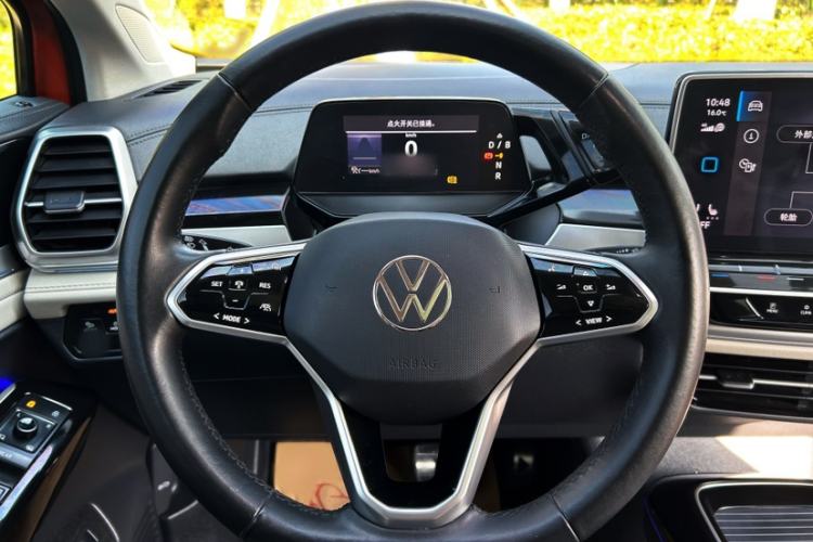 Used Volkswagen ID.6 CROZZ 2021 First Edition Steering Wheel