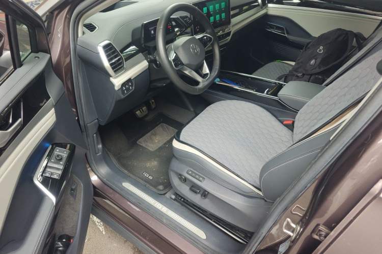 Used Volkswagen ID.6 CROZZ 2021 Long-Range PRO Edition Driver Seat