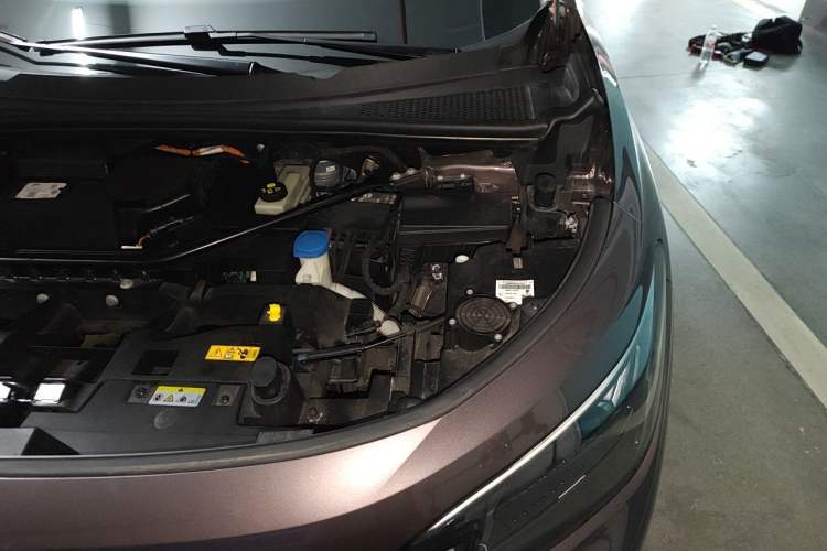 Used Volkswagen ID.6 CROZZ 2021 First Edition Engine Bay Left