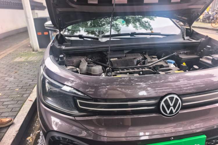 Used Volkswagen ID.6 CROZZ 2021 Long-Range PRO Edition Engine Bay Right