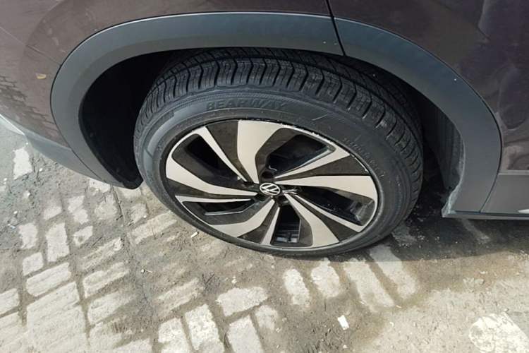Used Volkswagen ID.6 CROZZ 2021 Long-Range PURE+ Edition Exterior 5