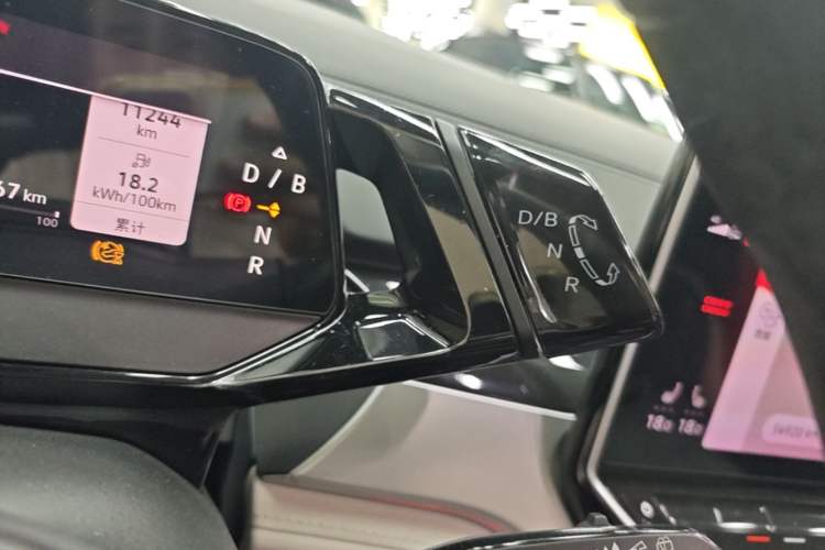 Used Volkswagen ID.6 CROZZ 2021 Long-Range PURE+ Edition Gear Lever