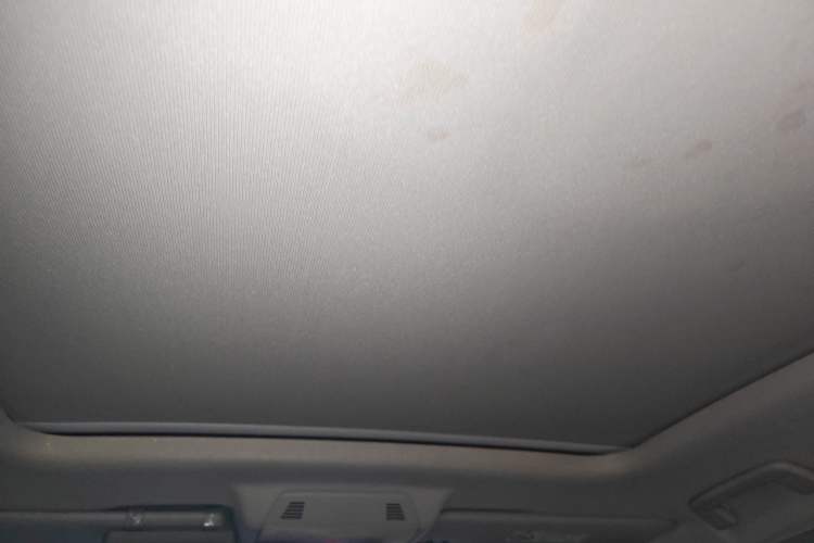 Used Volkswagen ID.6 CROZZ 2021 Long-Range PRO Edition Headliner
