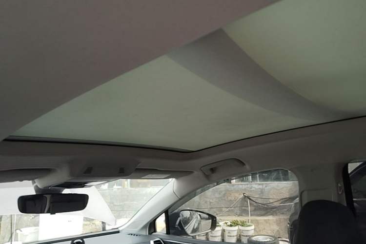 Used Volkswagen ID.6 CROZZ 2021 Long-Range PURE+ Edition Headliner