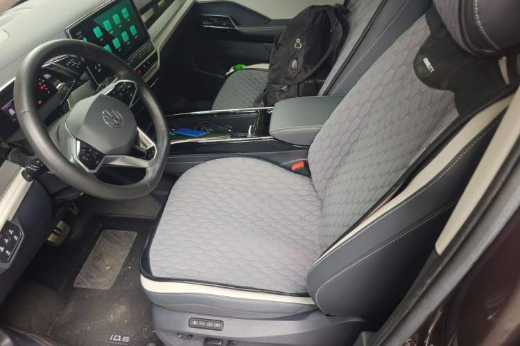 Used Volkswagen ID.6 CROZZ 2021 Long-Range PRO Edition Left Front Seat