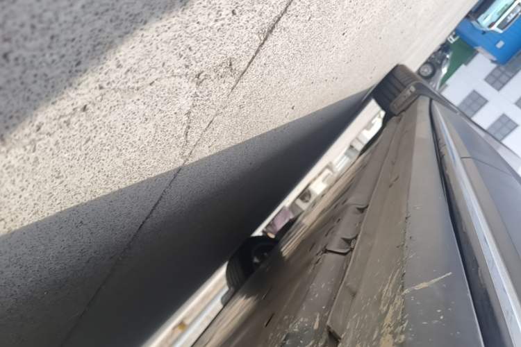 Used Volkswagen ID.6 CROZZ 2021 Long-Range PRO Edition Left Side Sill