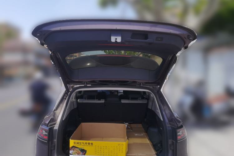 Used Volkswagen ID.6 CROZZ 2021 Long-Range PRO Edition Trunk