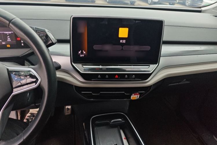 Used Volkswagen ID.6 CROZZ 2021 Long-Range PURE+ Edition Audio And AC Panel