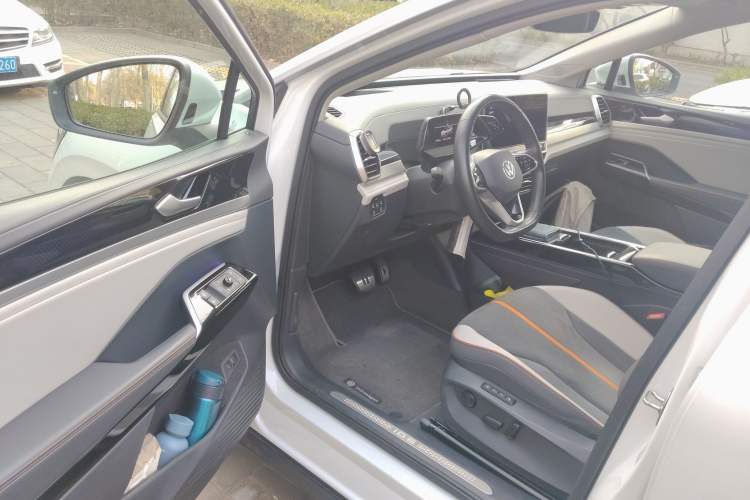 Used Volkswagen ID.6 CROZZ 2021 Revised Version Long-Range PRO Edition Driver Seat