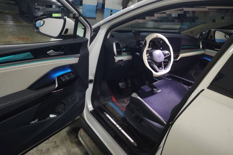Used Volkswagen ID.6 CROZZ 2021 Long-Range PRO Edition Driver Seat
